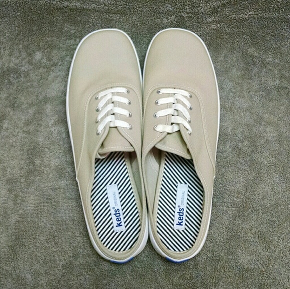 Keds Slip-ons NWOT - Picture 5 of 8